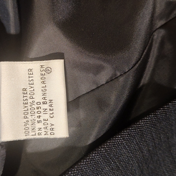 Le Suit Jacket - Picture 5 of 5